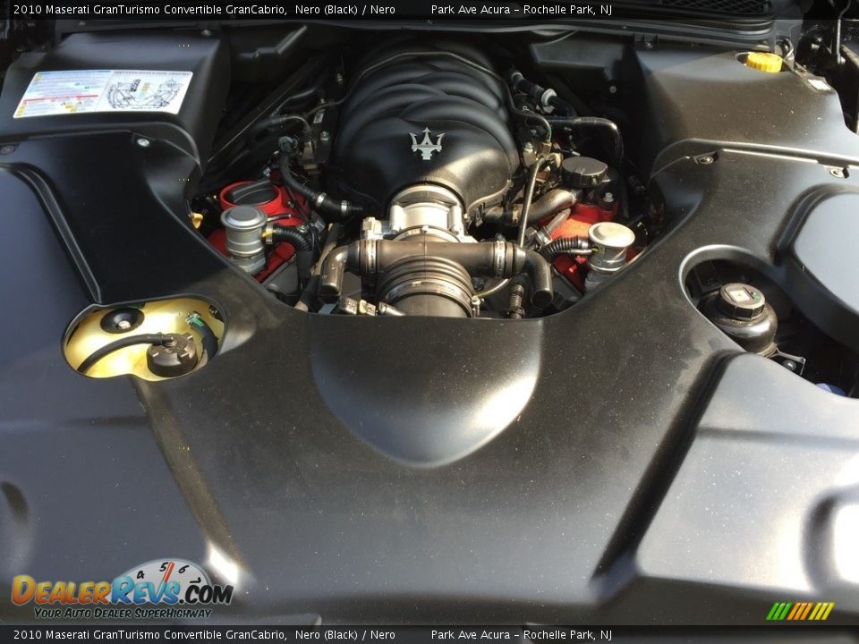 2010 Maserati GranTurismo Convertible GranCabrio Nero (Black) / Nero Photo #35