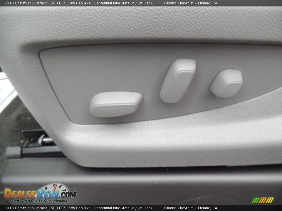 2018 Chevrolet Silverado 1500 LTZ Crew Cab 4x4 Centennial Blue Metallic / Jet Black Photo #28