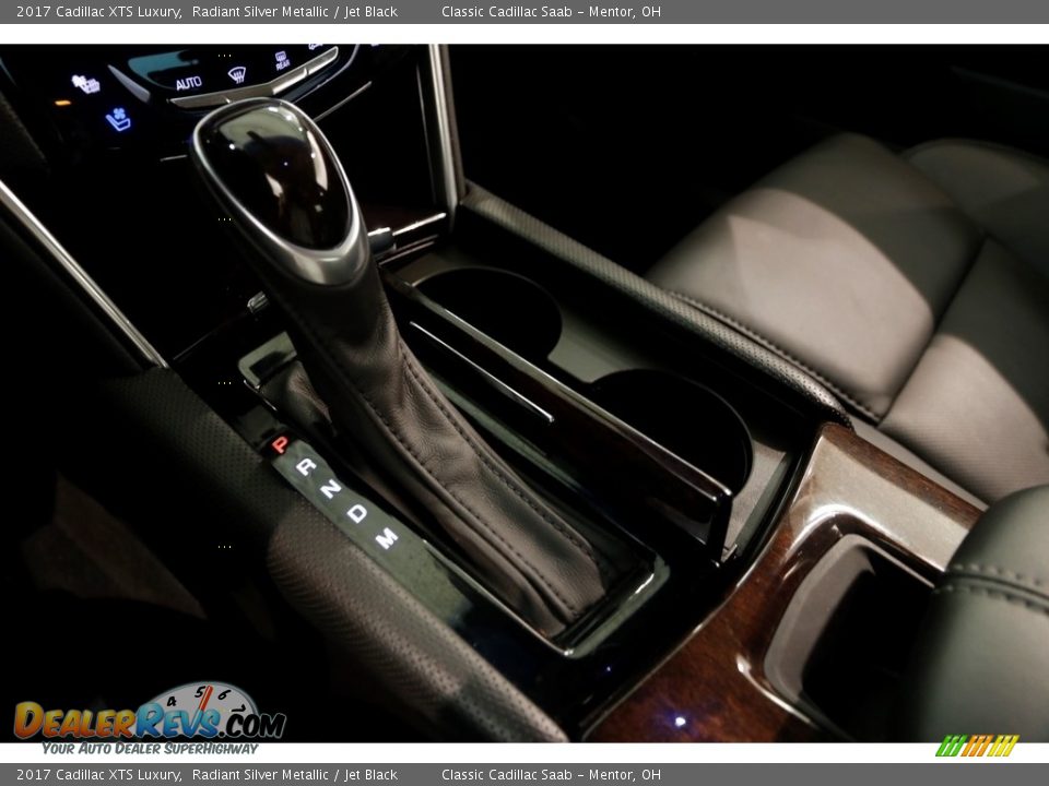 2017 Cadillac XTS Luxury Radiant Silver Metallic / Jet Black Photo #14