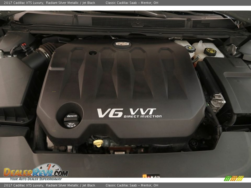 2017 Cadillac XTS Luxury Radiant Silver Metallic / Jet Black Photo #20