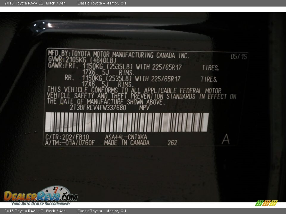 2015 Toyota RAV4 LE Black / Ash Photo #18