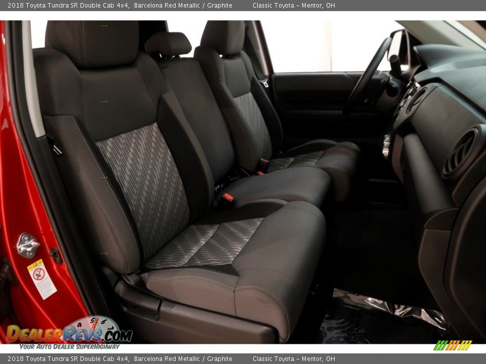 2018 Toyota Tundra SR Double Cab 4x4 Barcelona Red Metallic / Graphite Photo #16