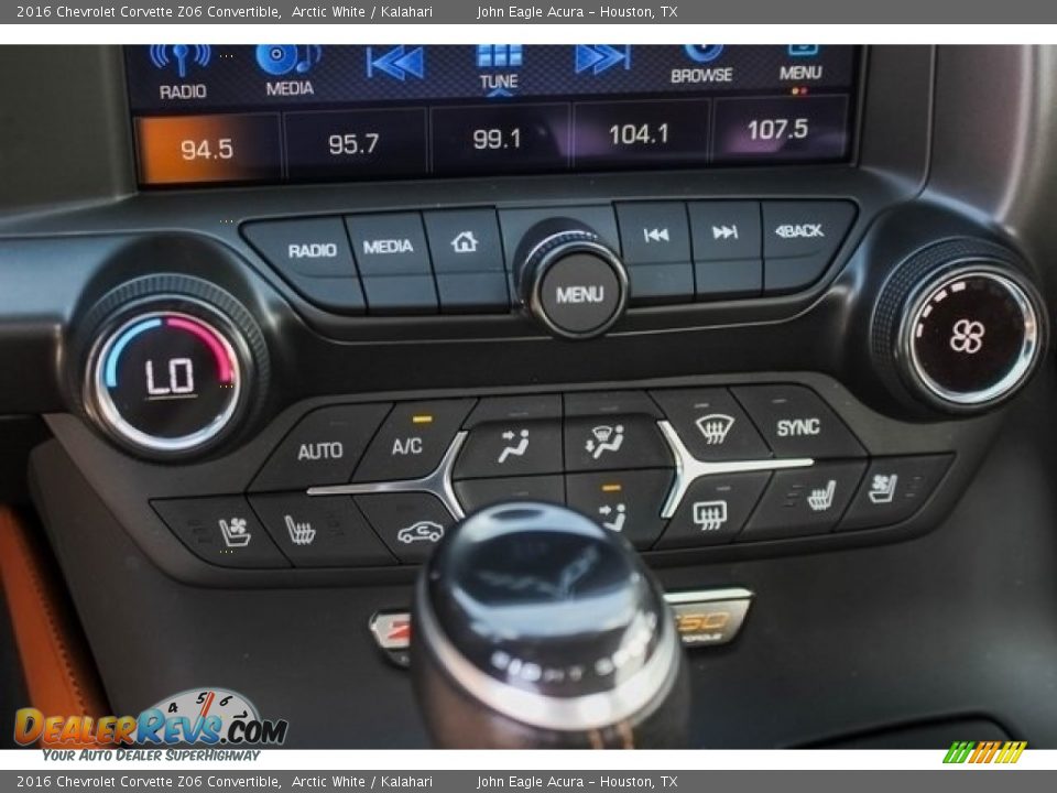 2016 Chevrolet Corvette Z06 Convertible Arctic White / Kalahari Photo #29