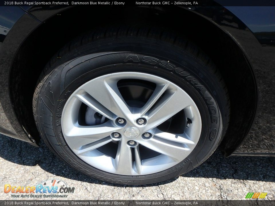 2018 Buick Regal Sportback Preferred Darkmoon Blue Metallic / Ebony Photo #10