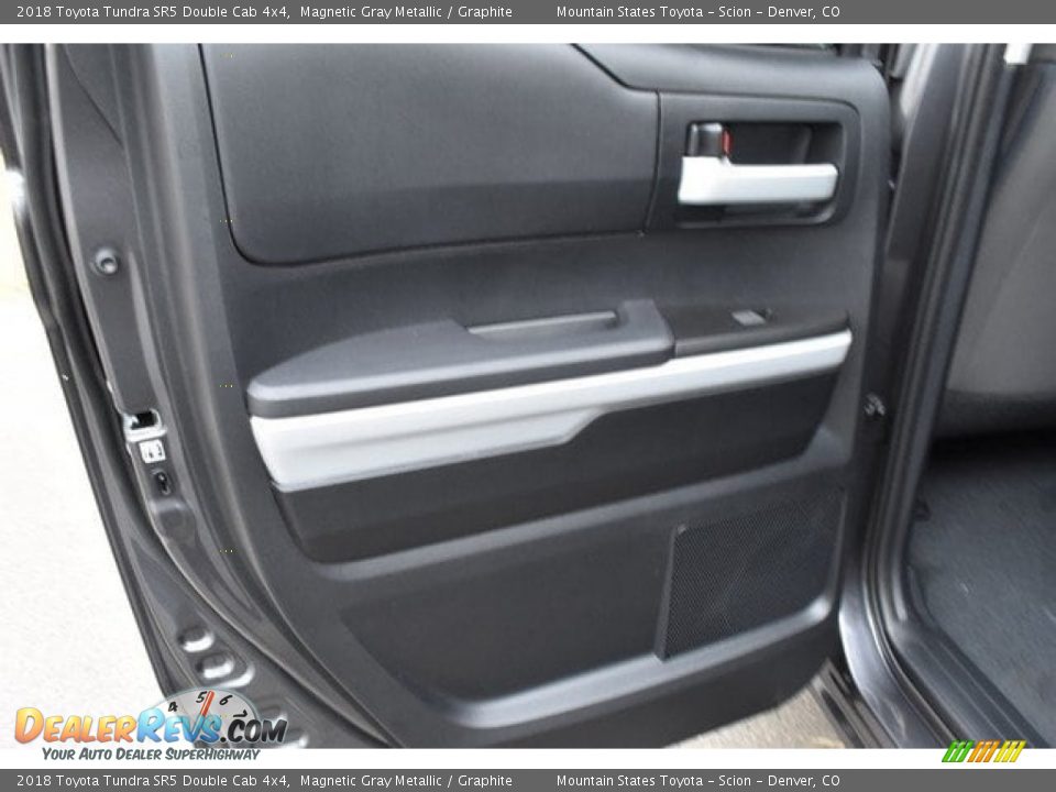 2018 Toyota Tundra SR5 Double Cab 4x4 Magnetic Gray Metallic / Graphite Photo #21