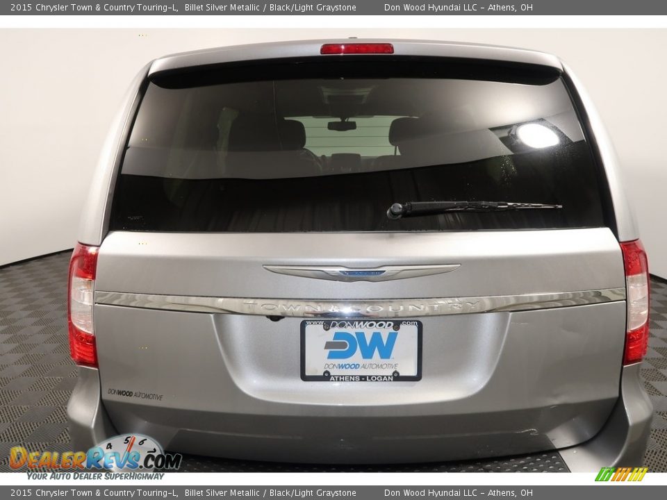 2015 Chrysler Town & Country Touring-L Billet Silver Metallic / Black/Light Graystone Photo #15