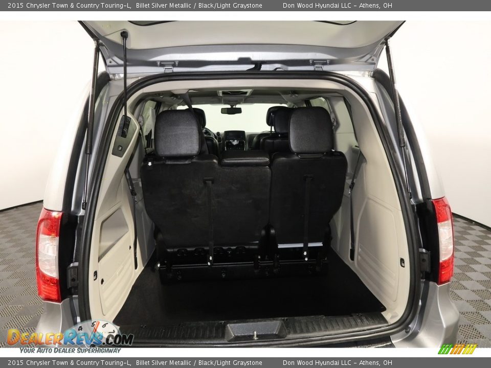 2015 Chrysler Town & Country Touring-L Billet Silver Metallic / Black/Light Graystone Photo #26