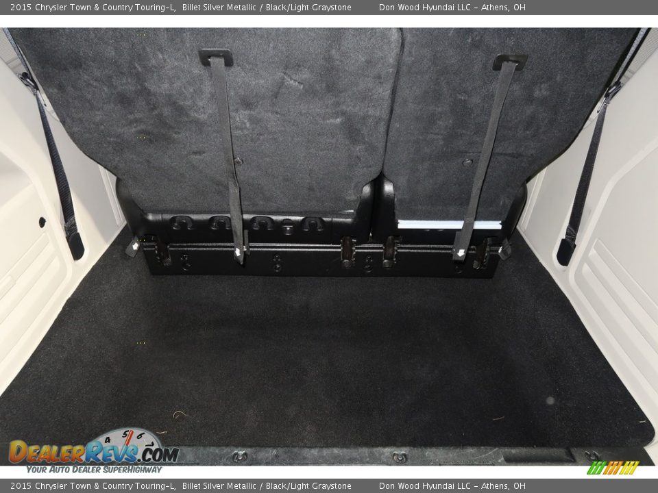 2015 Chrysler Town & Country Touring-L Billet Silver Metallic / Black/Light Graystone Photo #27