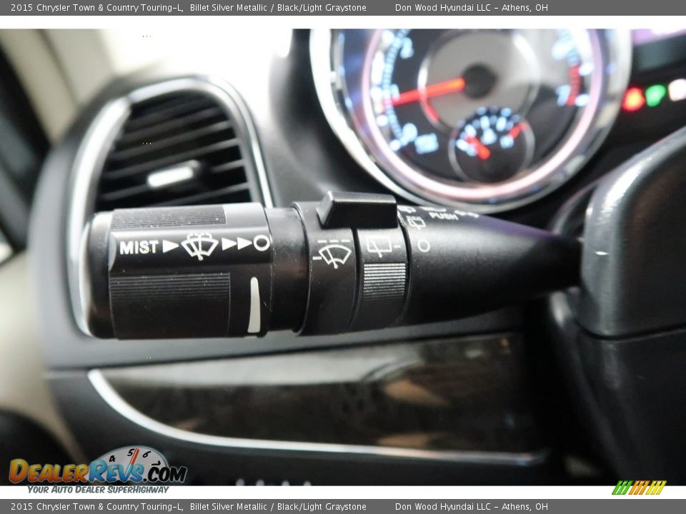 2015 Chrysler Town & Country Touring-L Billet Silver Metallic / Black/Light Graystone Photo #35