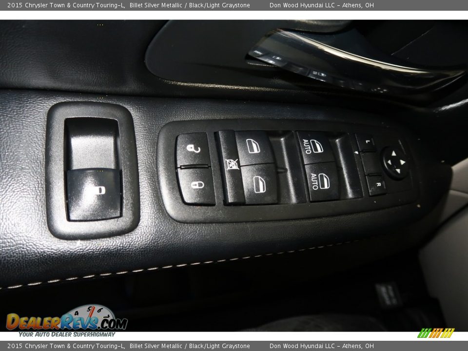 2015 Chrysler Town & Country Touring-L Billet Silver Metallic / Black/Light Graystone Photo #36