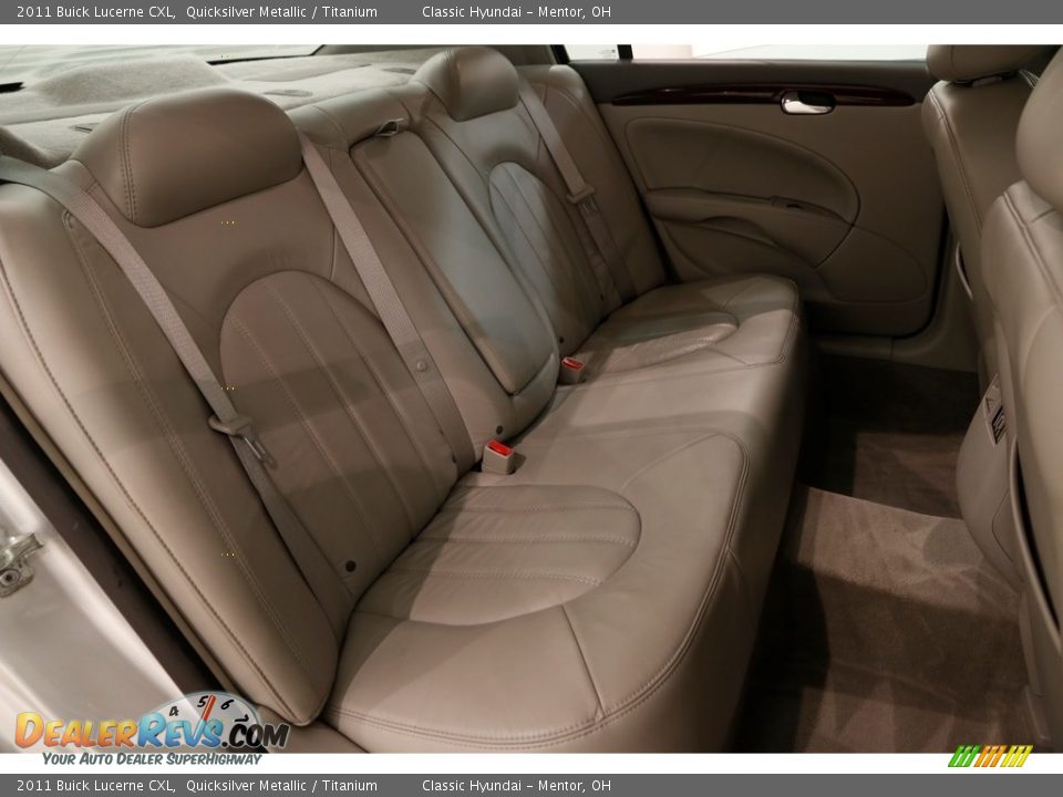 2011 Buick Lucerne CXL Quicksilver Metallic / Titanium Photo #14