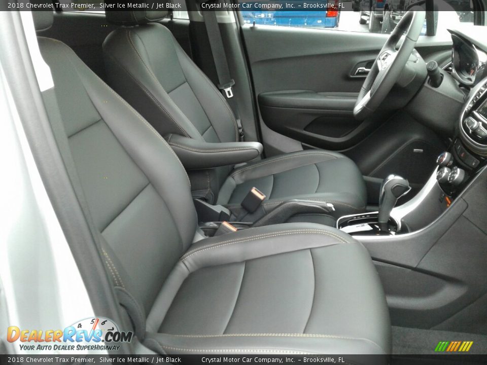 Front Seat of 2018 Chevrolet Trax Premier Photo #12