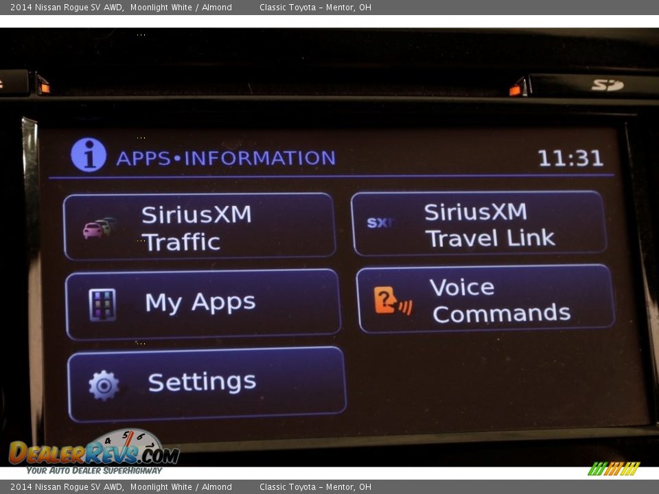 2014 Nissan Rogue SV AWD Moonlight White / Almond Photo #10