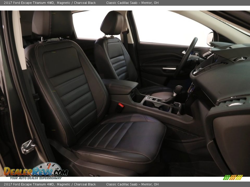2017 Ford Escape Titanium 4WD Magnetic / Charcoal Black Photo #18