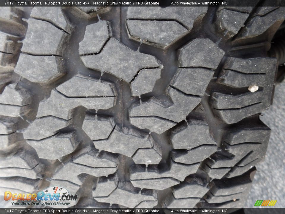 2017 Toyota Tacoma TRD Sport Double Cab 4x4 Magnetic Gray Metallic / TRD Graphite Photo #8