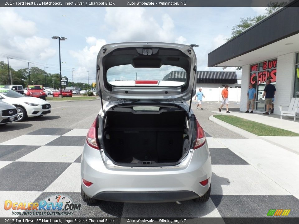 2017 Ford Fiesta SE Hatchback Ingot Silver / Charcoal Black Photo #5