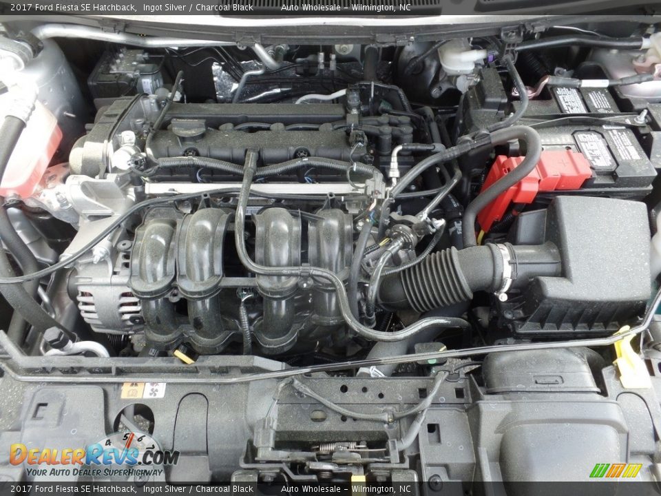 2017 Ford Fiesta SE Hatchback Ingot Silver / Charcoal Black Photo #10