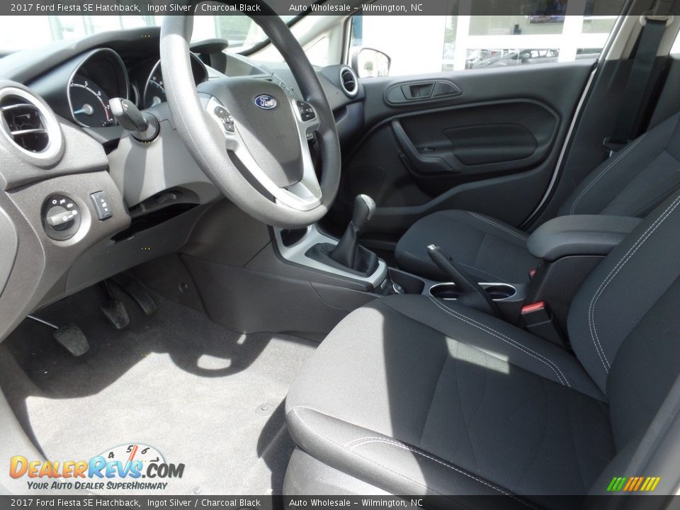 2017 Ford Fiesta SE Hatchback Ingot Silver / Charcoal Black Photo #11