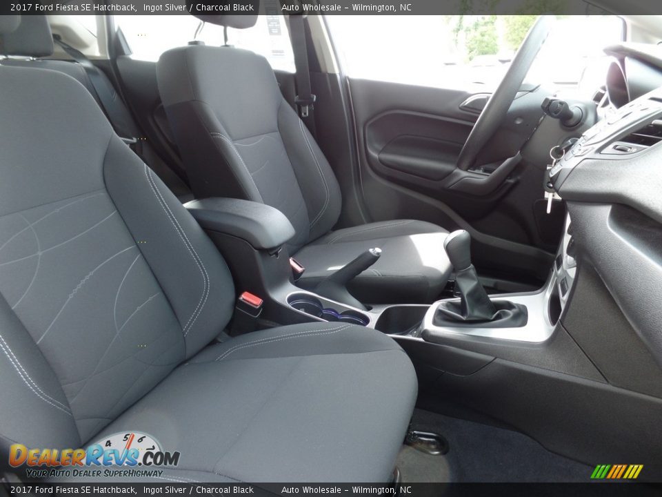 2017 Ford Fiesta SE Hatchback Ingot Silver / Charcoal Black Photo #13