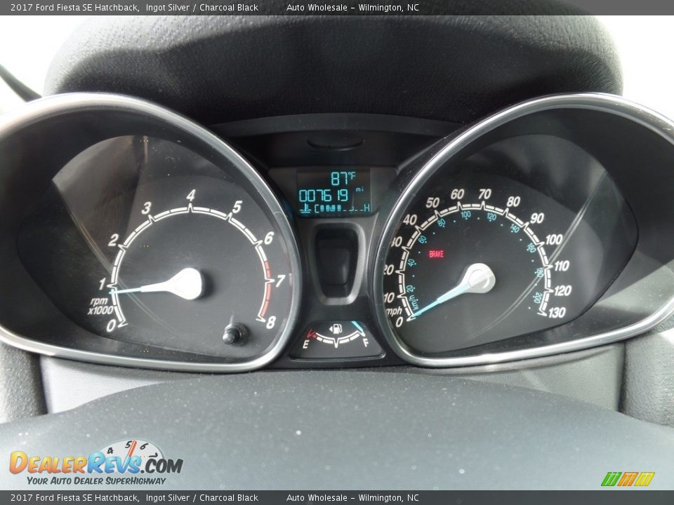 2017 Ford Fiesta SE Hatchback Ingot Silver / Charcoal Black Photo #16