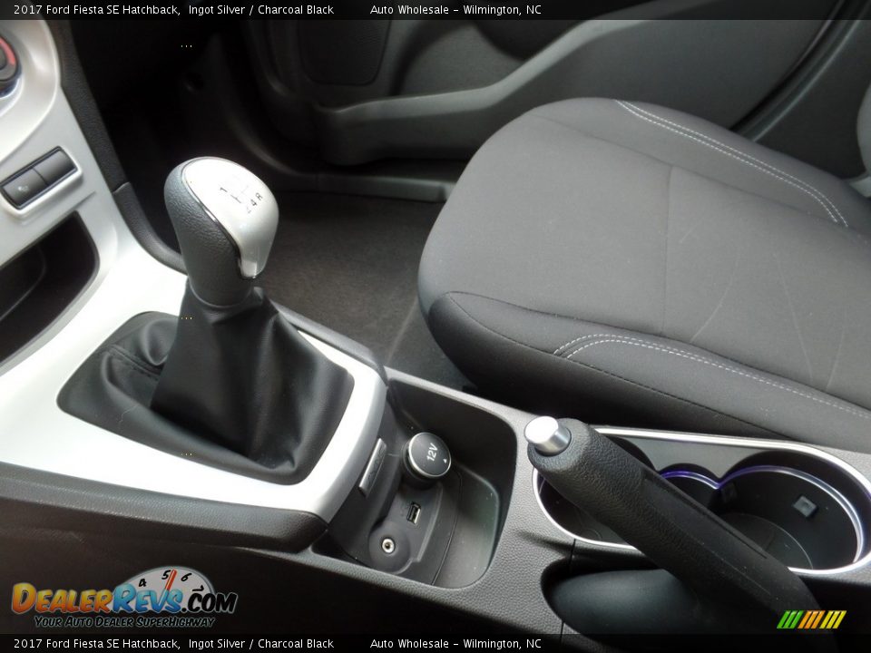 2017 Ford Fiesta SE Hatchback Ingot Silver / Charcoal Black Photo #19