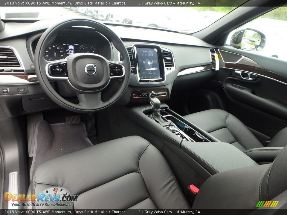 2018 Volvo XC90 T5 AWD Momentum Onyx Black Metallic / Charcoal Photo #10