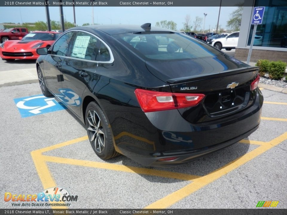 2018 Chevrolet Malibu LT Mosaic Black Metallic / Jet Black Photo #5