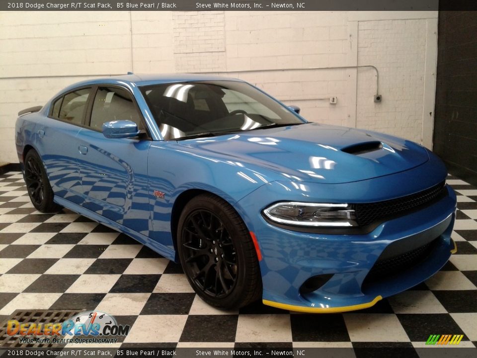 2018 Dodge Charger R/T Scat Pack B5 Blue Pearl / Black Photo #4