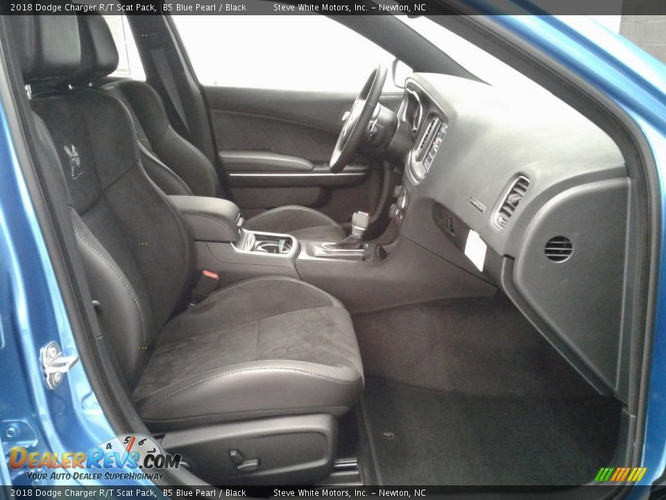 2018 Dodge Charger R/T Scat Pack B5 Blue Pearl / Black Photo #15