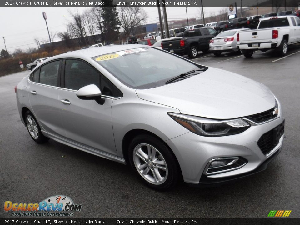 2017 Chevrolet Cruze LT Silver Ice Metallic / Jet Black Photo #6