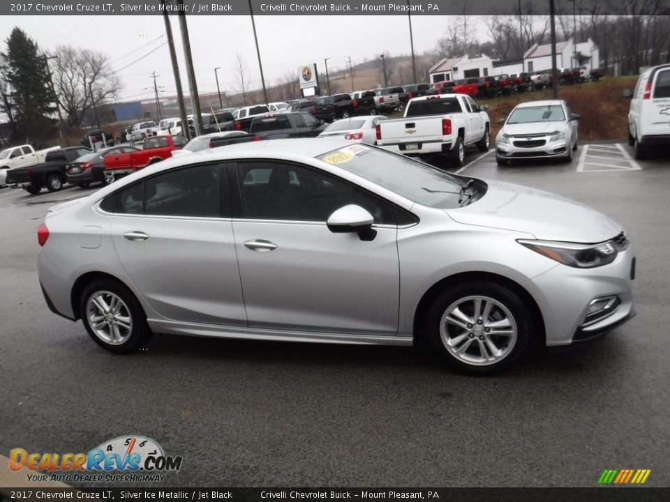 2017 Chevrolet Cruze LT Silver Ice Metallic / Jet Black Photo #7
