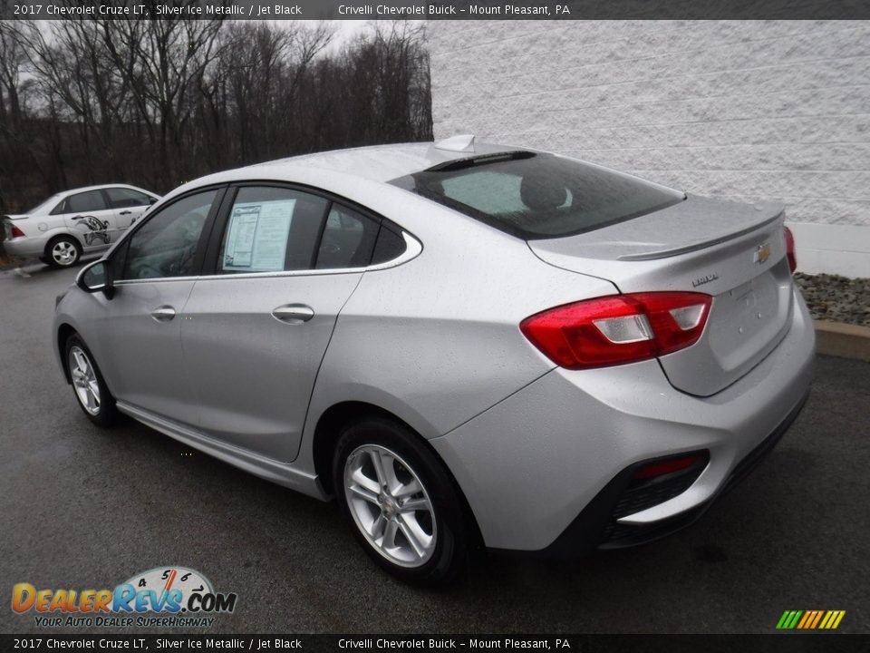 2017 Chevrolet Cruze LT Silver Ice Metallic / Jet Black Photo #11