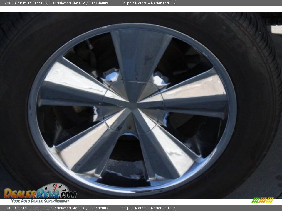 2003 Chevrolet Tahoe LS Sandalwood Metallic / Tan/Neutral Photo #6