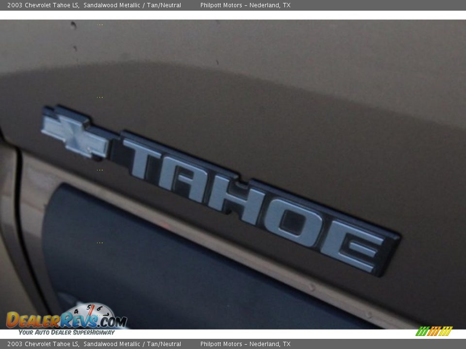 2003 Chevrolet Tahoe LS Sandalwood Metallic / Tan/Neutral Photo #7