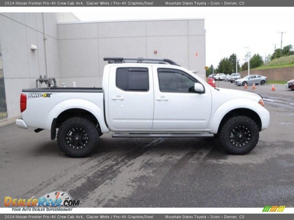 2014 Nissan Frontier Pro-4X Crew Cab 4x4 Glacier White / Pro-4X Graphite/Steel Photo #8