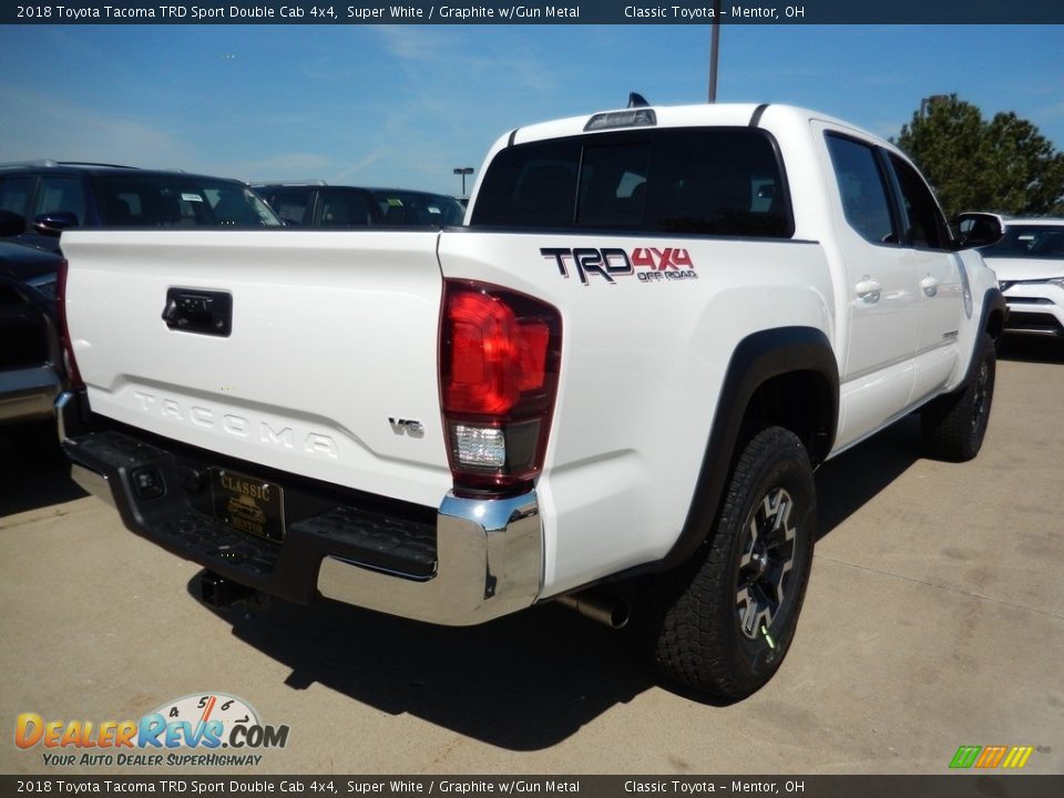 2018 Toyota Tacoma TRD Sport Double Cab 4x4 Super White / Graphite w/Gun Metal Photo #2
