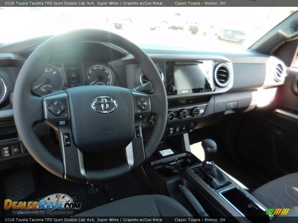 2018 Toyota Tacoma TRD Sport Double Cab 4x4 Super White / Graphite w/Gun Metal Photo #5