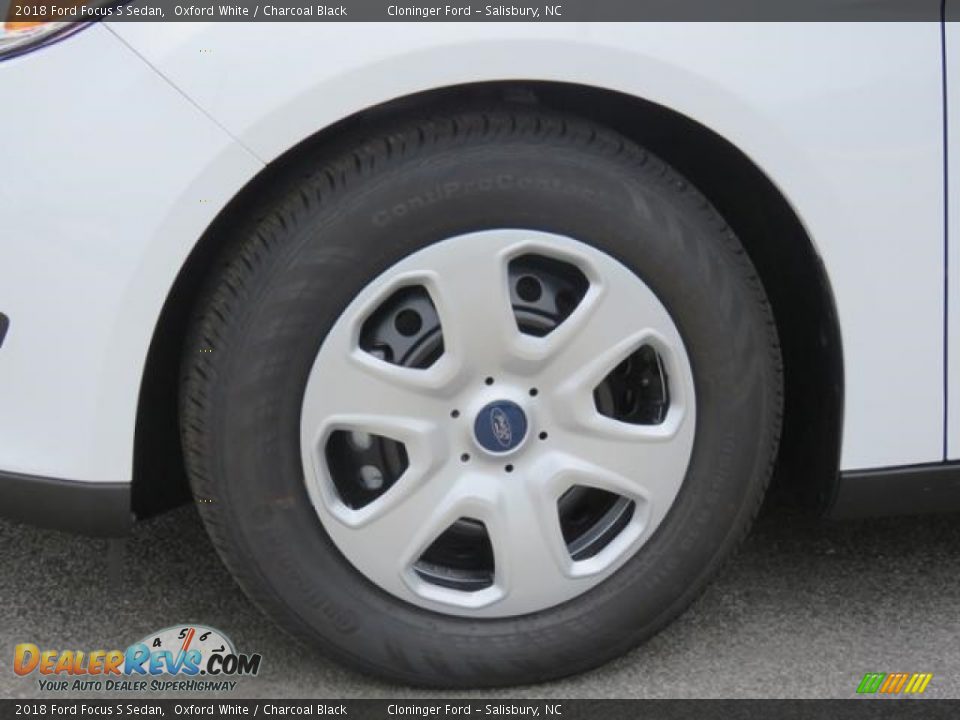 2018 Ford Focus S Sedan Oxford White / Charcoal Black Photo #3