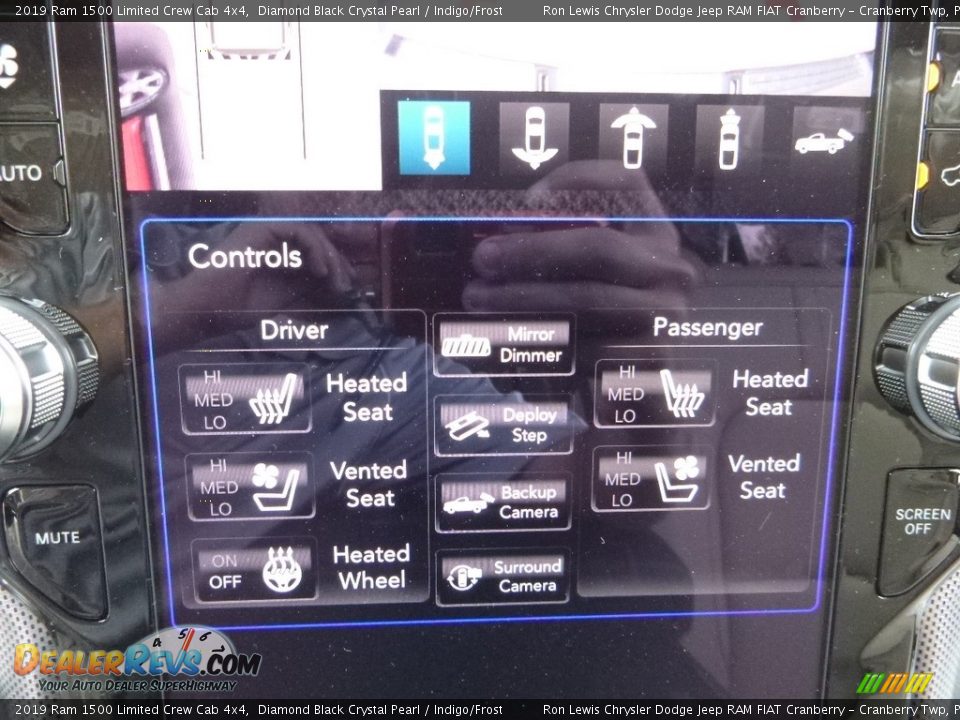 2019 Ram 1500 Limited Crew Cab 4x4 Diamond Black Crystal Pearl / Indigo/Frost Photo #20