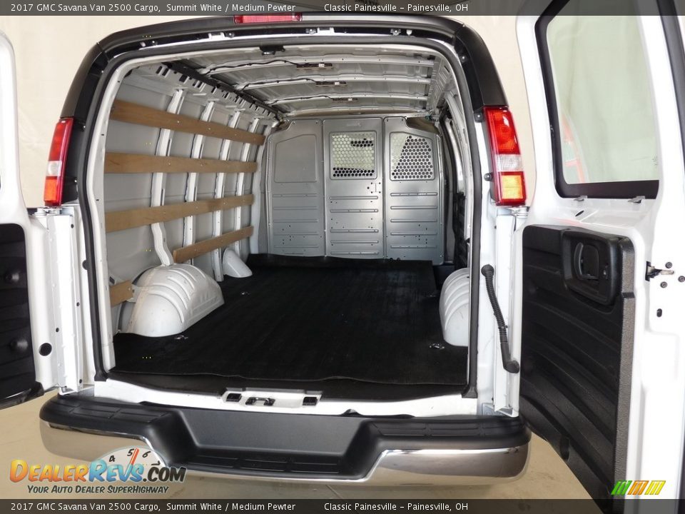 2017 GMC Savana Van 2500 Cargo Summit White / Medium Pewter Photo #8
