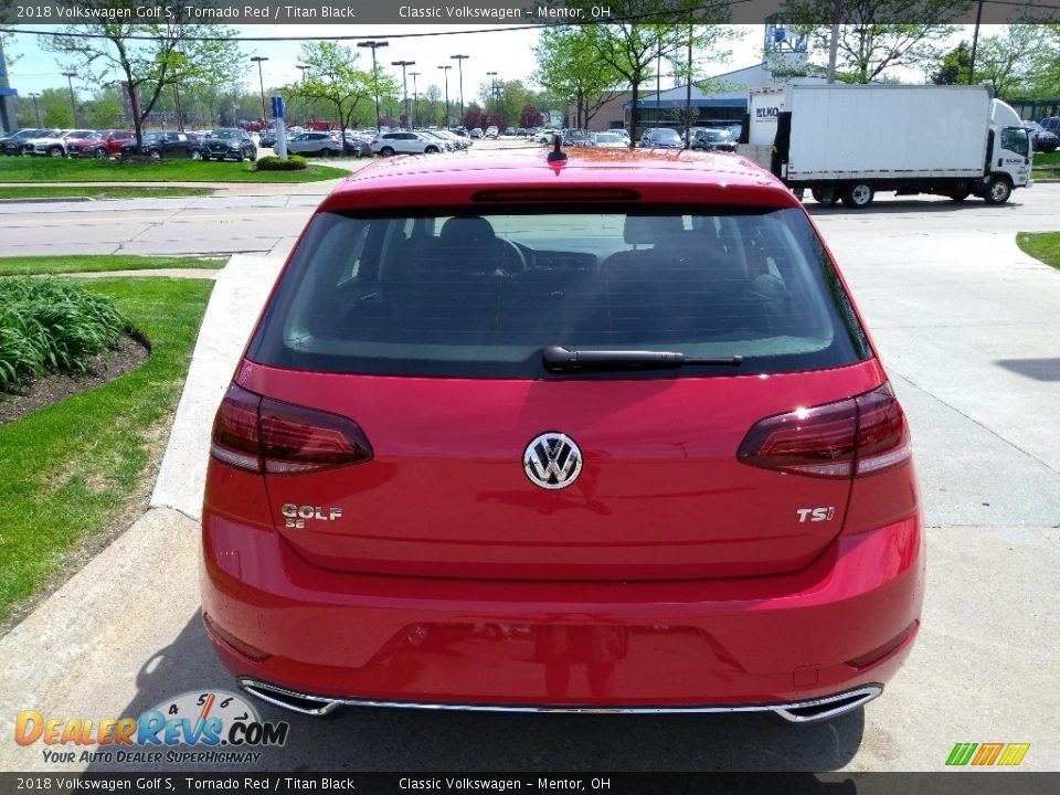 2018 Volkswagen Golf S Tornado Red / Titan Black Photo #5