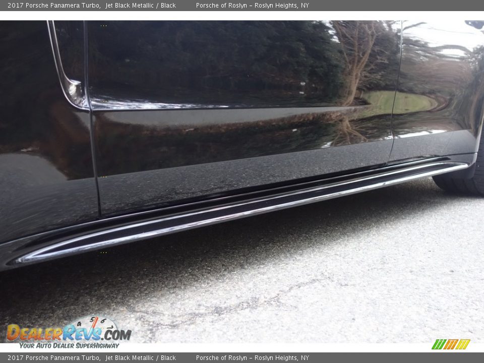 2017 Porsche Panamera Turbo Jet Black Metallic / Black Photo #10