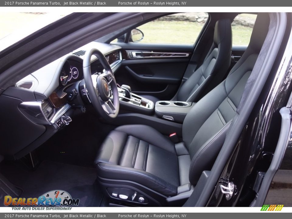 Front Seat of 2017 Porsche Panamera Turbo Photo #15