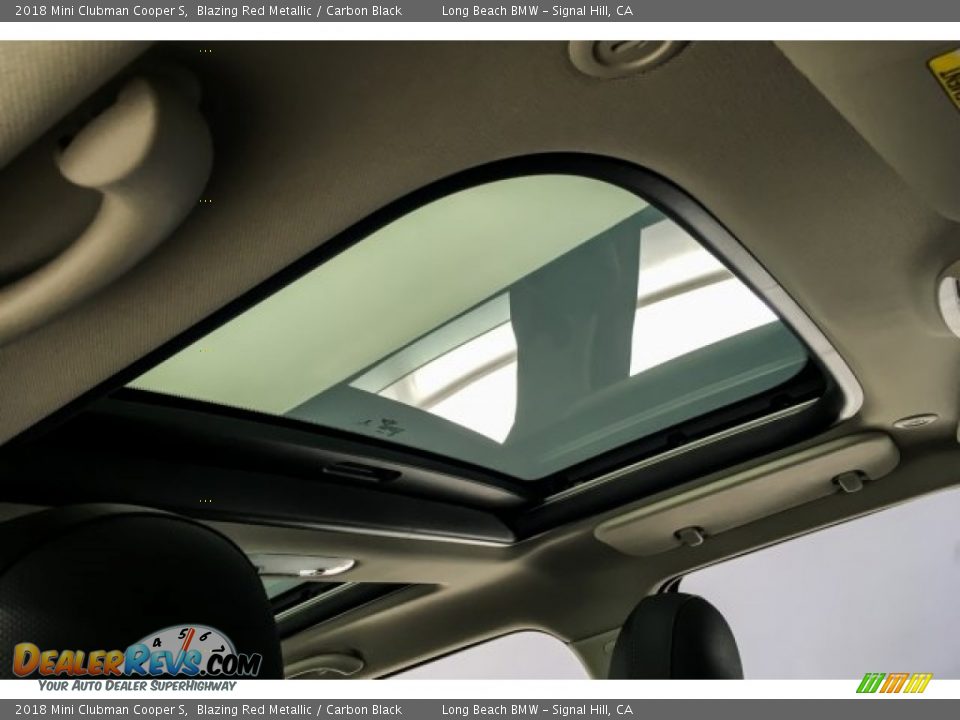 2018 Mini Clubman Cooper S Blazing Red Metallic / Carbon Black Photo #25