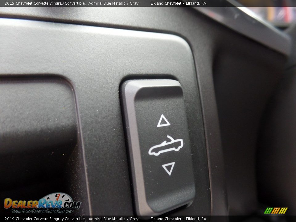 2019 Chevrolet Corvette Stingray Convertible Admiral Blue Metallic / Gray Photo #28