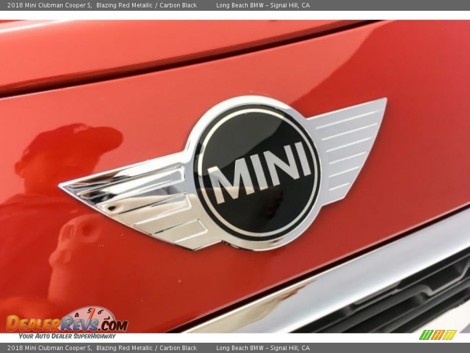 2018 Mini Clubman Cooper S Blazing Red Metallic / Carbon Black Photo #29