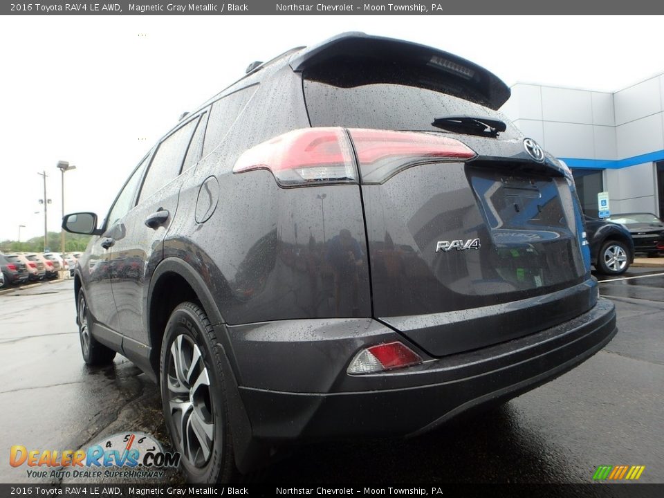2016 Toyota RAV4 LE AWD Magnetic Gray Metallic / Black Photo #5