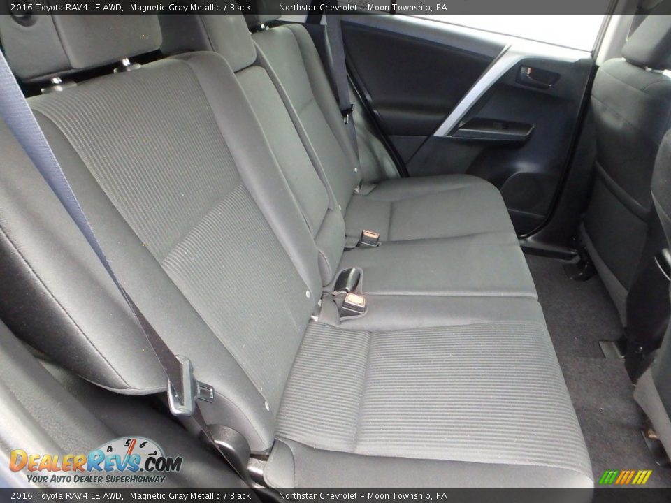 2016 Toyota RAV4 LE AWD Magnetic Gray Metallic / Black Photo #18