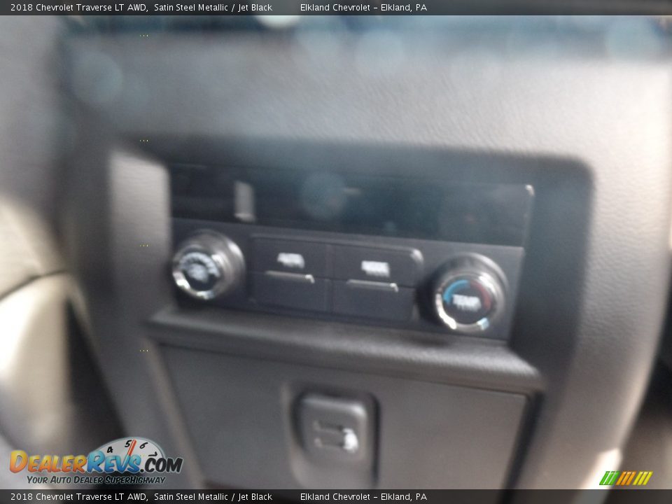2018 Chevrolet Traverse LT AWD Satin Steel Metallic / Jet Black Photo #13