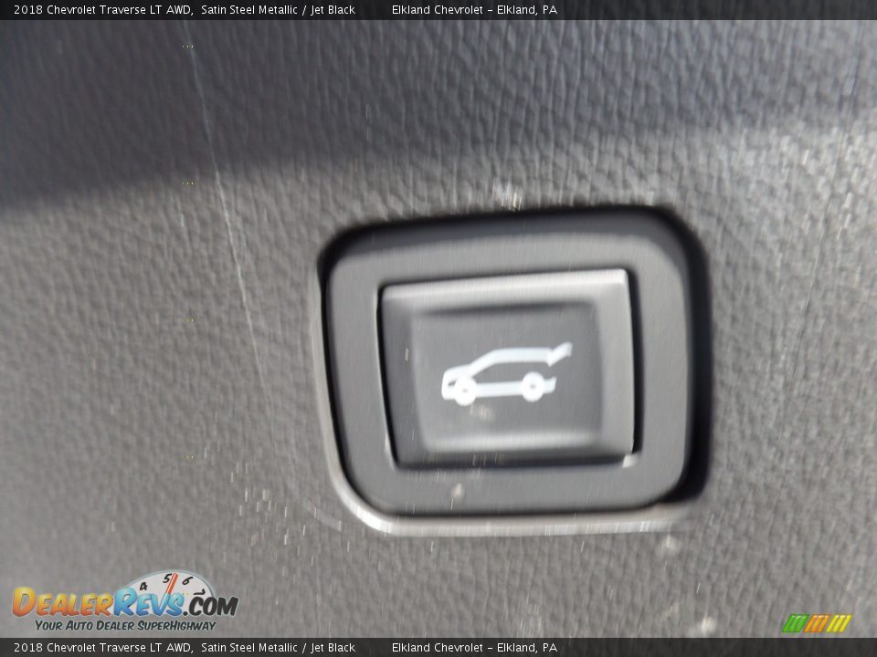 2018 Chevrolet Traverse LT AWD Satin Steel Metallic / Jet Black Photo #16